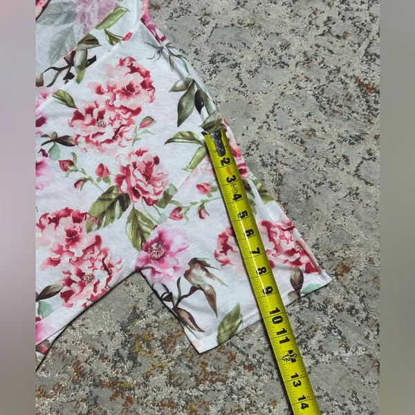 Show Me Your MuMu floral Robe Size Small - Image 7