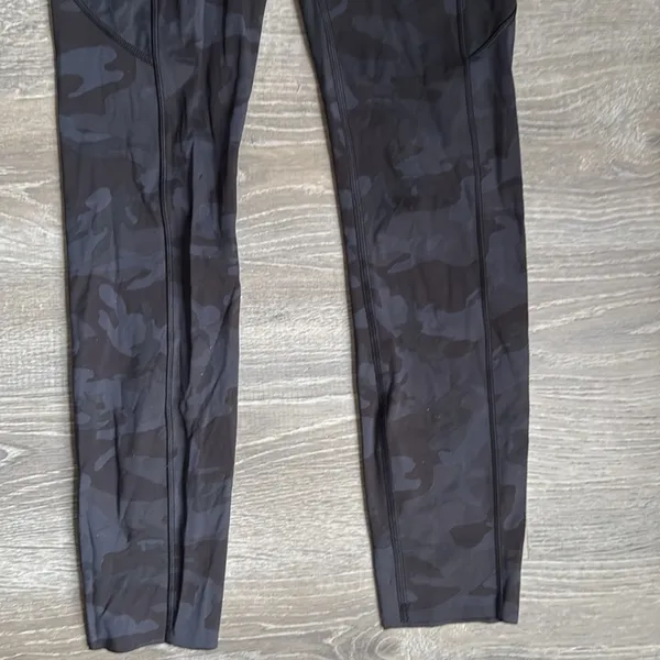 Lululemon Fast and Free Tight II 25" *Non-Reflective Nulux Heritage 365 Camo - Image 8