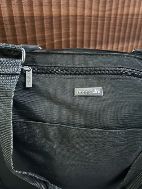Baggallini Essential Tote Bag Grey NWOT - Long Strap Option - Image 3
