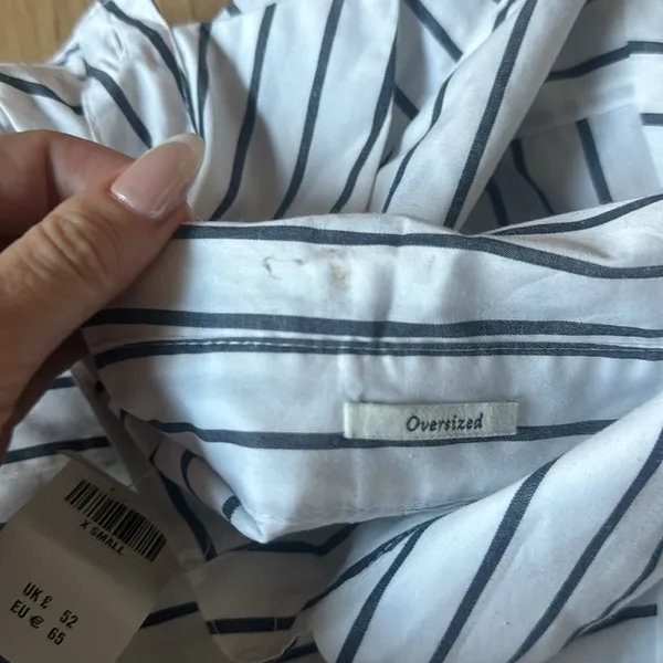 Abercombie & Fitch Stripped Button Up - Image 4