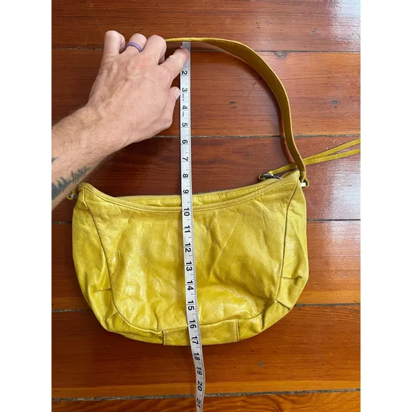 HOBO The Original Mustard Yellow Genuine Leather Slouchy Shoulder Bag - Image 9