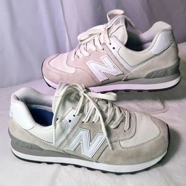 New Balance 574 Retro Sneaker in Light Gray and White - Image 3