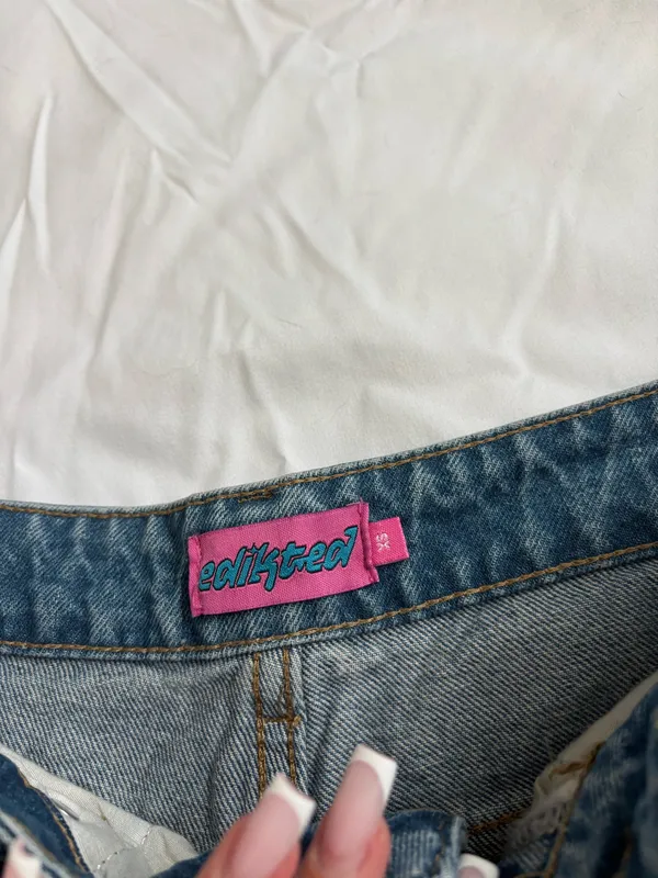 Edikted Jeans - Image 3