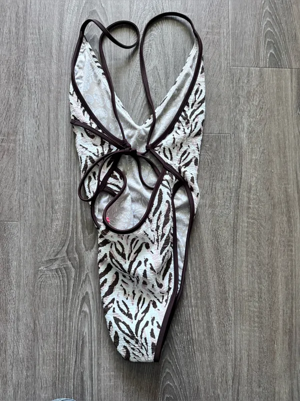 Free People Free-Est Amber Printed One Piece Swimsuit‎ New Medium - Image 8
