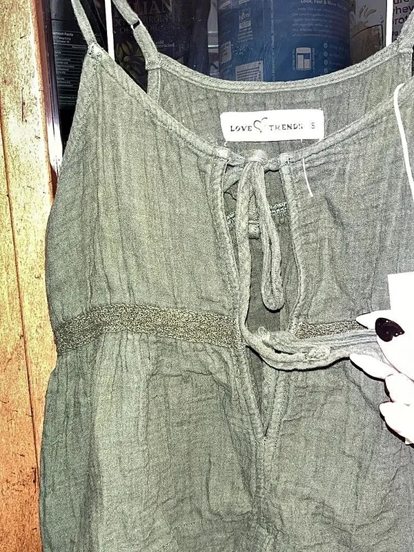Love Trends Gauze Tie Front Camisole in Green Size Small NWT - Image 3