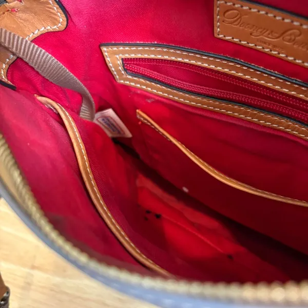 Dooney‎ & Bourke Gray Crossbody Purse - Image 11