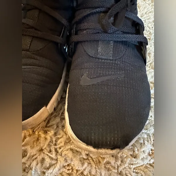 Nike sneakers - Image 3