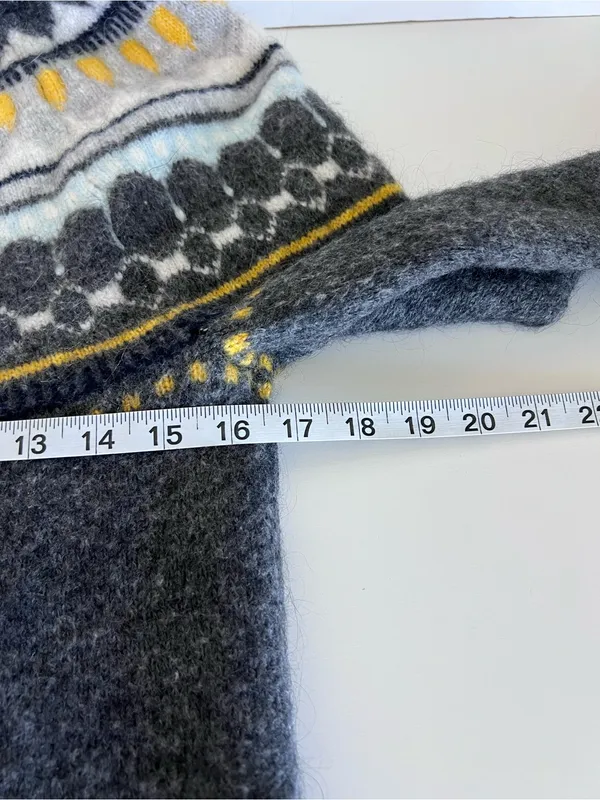 GAP Women's Circular Fair Isle Sweater Heather‎ Charcoal Fisherman Nordic Winter - Image 6