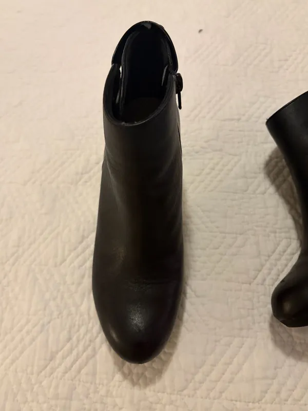 Clarks Women’s Boots Ankle Black Leather 5 - Image 9