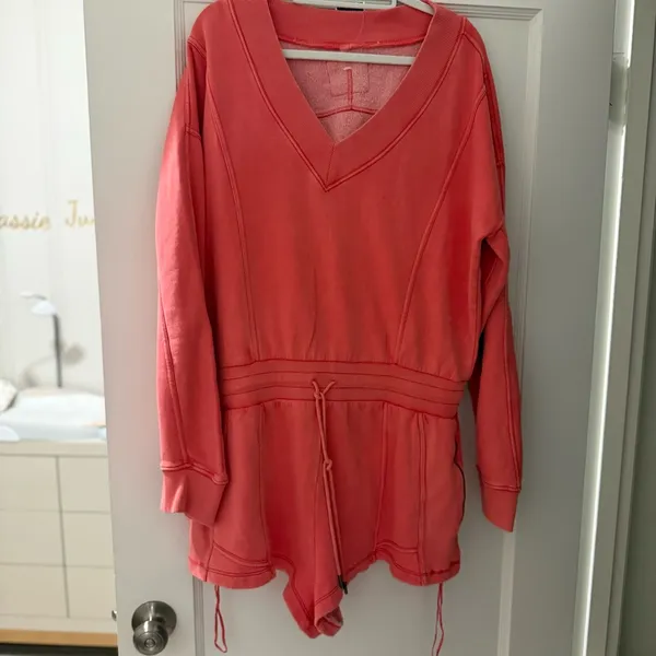 FREE PEOPLE MOVEMENT INTERCEPT ROMPER in Hibiscus NWOT - Image 5
