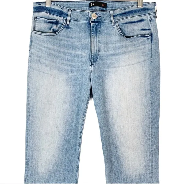 3x1 NYC Flare Leg Jeans Size 31 - Image 4
