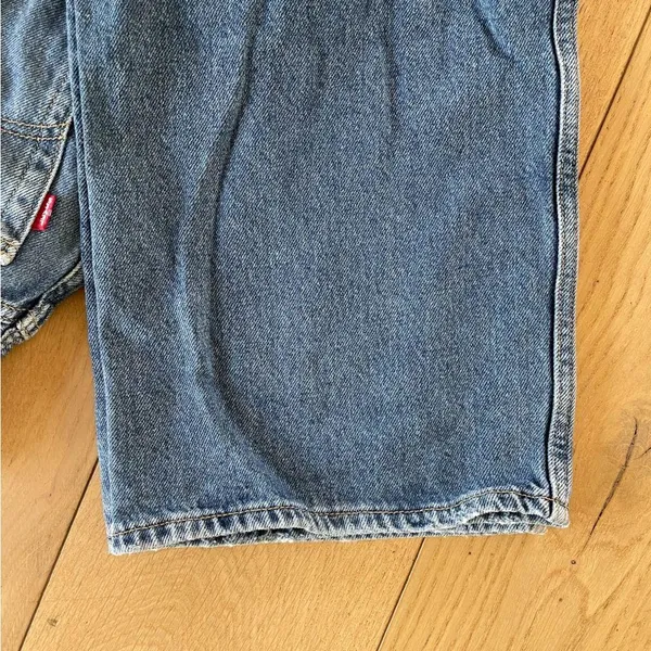 Levi's High Loose Distressed Jeans - Image 9