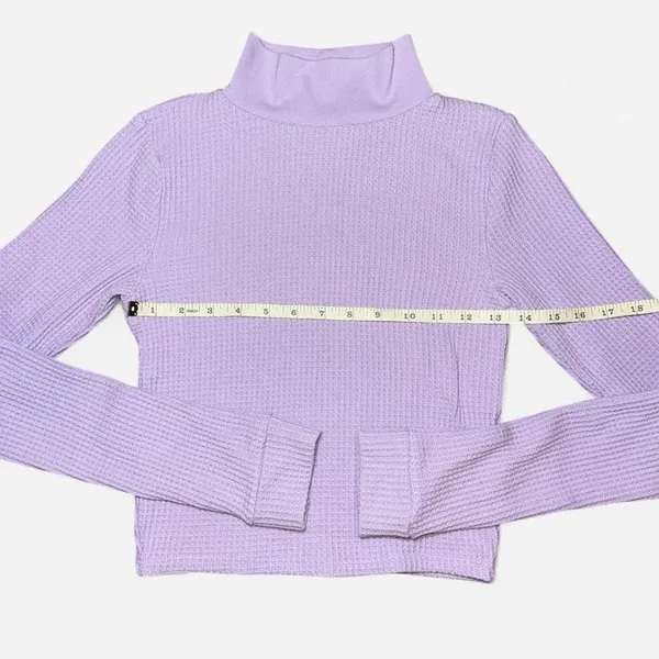 Aerie Lavender Purple Ribbed Knit Cropped Turtleneck Long Sleeve Shirt - Image 2
