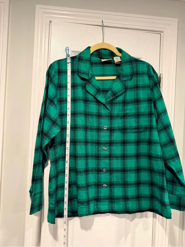 L.L.Bean Size SP Green Plaid Flannel Pajama Top Button Front 100% Cotton Pocket - Image 10