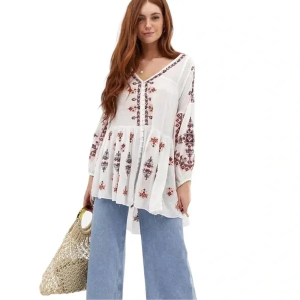 Free People Ariana White and Red embroidered tunic top size X Small - Image 2
