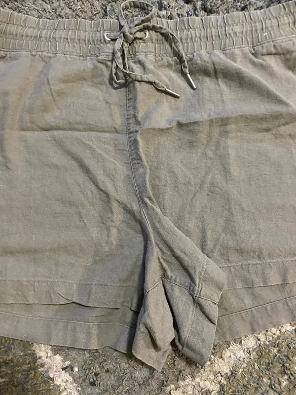 GAP Plus size hunter green shorts  - Image 2