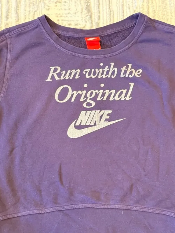 Nike women's medium purple/gray thick sweatshirt MSRP $75 - Image 3