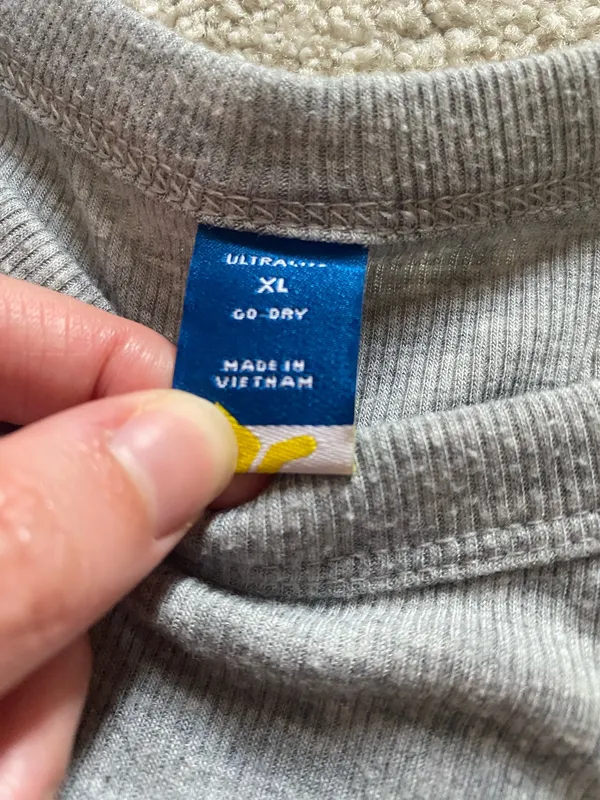 Old Navy Go Dry Gray Activewear Ribbed Tank - Image 2