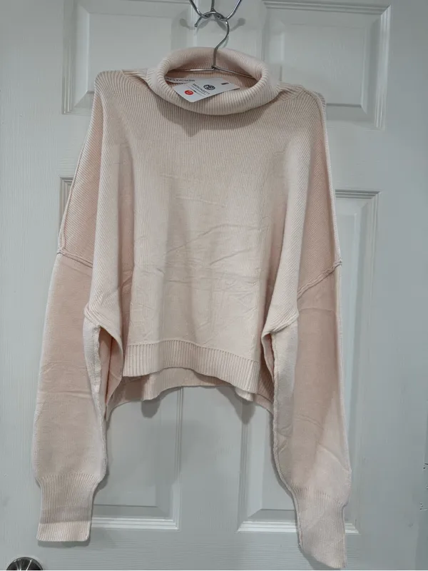 MEROKEETY NWT Light Pink Oversized Ribbed Turtleneck Sweater M - Image 2