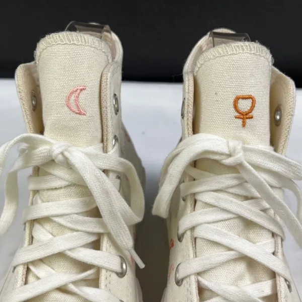 Converse Cuck Taylor Women's White Shoes/Sneakers Sz 5 SKU 4255 - Image 6