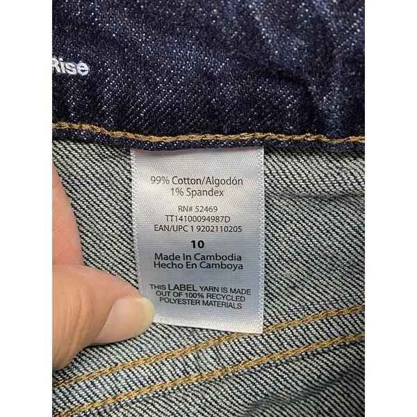 Time and Tru‎ High Rise straight leg crop Jeans Women's sz 10 shark bite Hem - Image 8