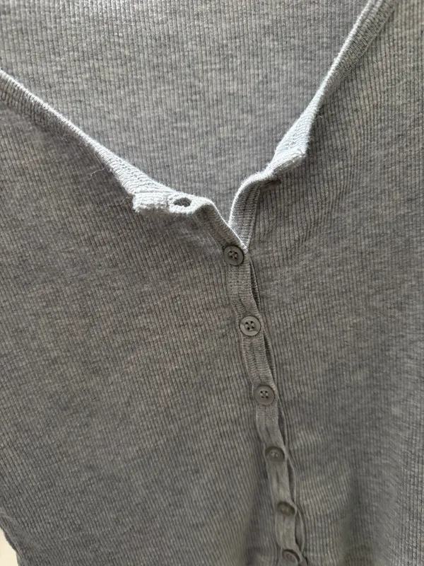 Brandy Melville Cardigan Sweater - Image 3