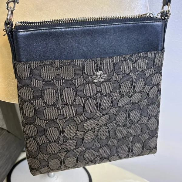 Coach Kitt Messenger Crossbody Bag Black & Signature Polished Pebble Leather - Image 7