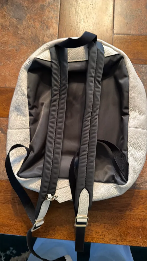 Coach Backpack Leather - Image 2