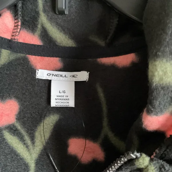 O’Neill‎ Black Floral Half-ZipFleece Pullover with Pink Tulips - Image 5