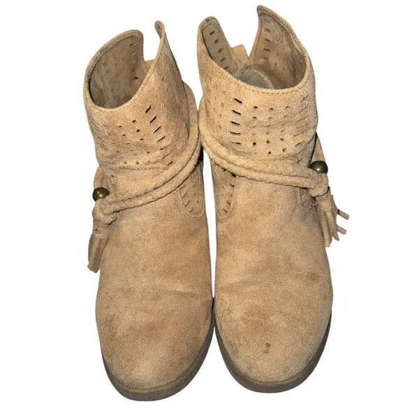Billabong Womens Ankle Boots‎ Sz 8 Nico Dune Beige Braid Tassels Faux Suede Boho - Image 3