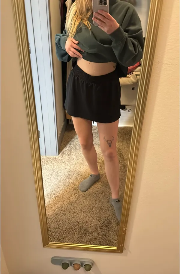 Black athletic skirt - Image 3