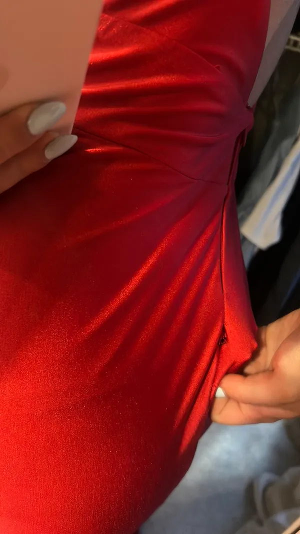 Cousin Couture prom dress - Image 7