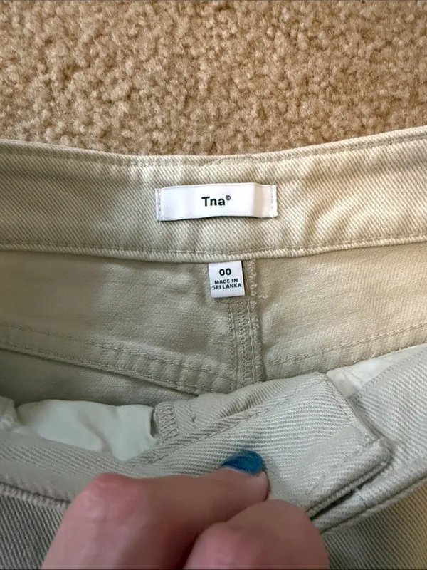 Aritzia TNC Cream Cargo Pants - Image 2