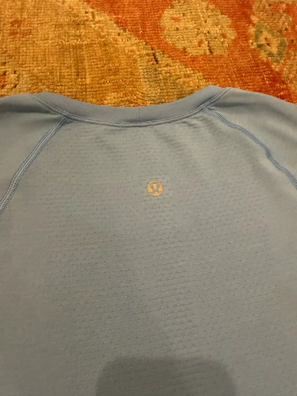 Lululemon Swiftly Tech Long-Sleeve Shirt 2.0 *Race Length - Image 3