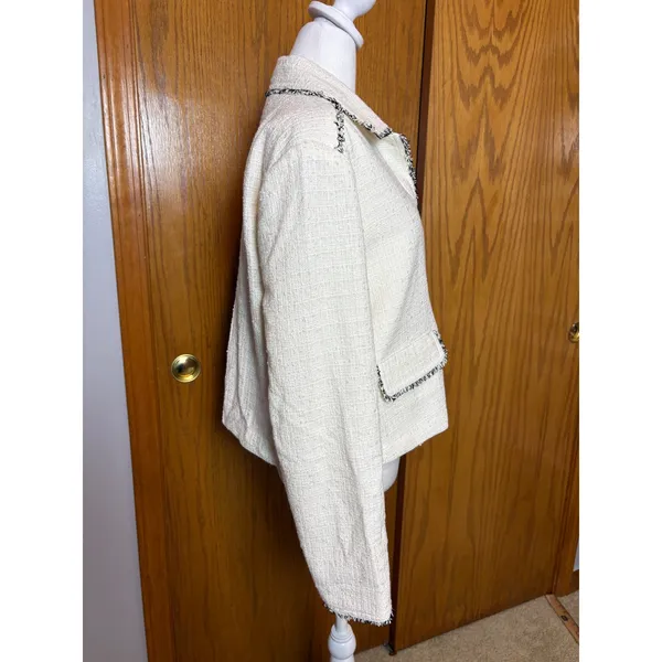 Amanda + Chelsea Natural Tweed Fringe Button Front Jacket Cream Black NWT M - Image 3
