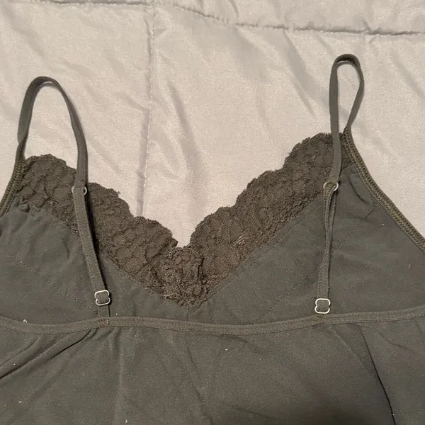 Casual Corner Charcoal Lace Cami Top (L) Gray Size L - Image 6