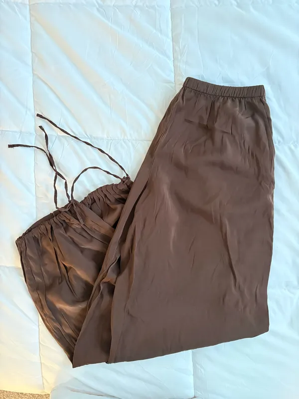 H&M Drawstring Pants - Image 3
