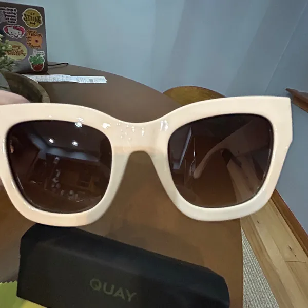 Quay By the Way Oversized Cat Eye Sunglasses Cream Beige Gold Hardware with Case - Image 7