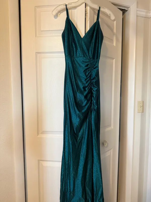 Emerald Green Prom Dress - Image 2