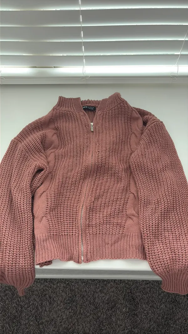 SheIn sweater zip up - Image 2