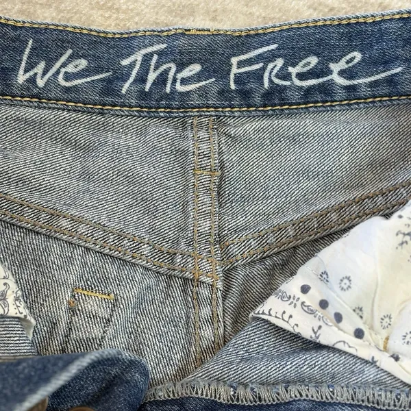 We the Free People Shorts Womens 26 Denim Mid Rise‎ Boho Beach Summer Coastal - Image 4