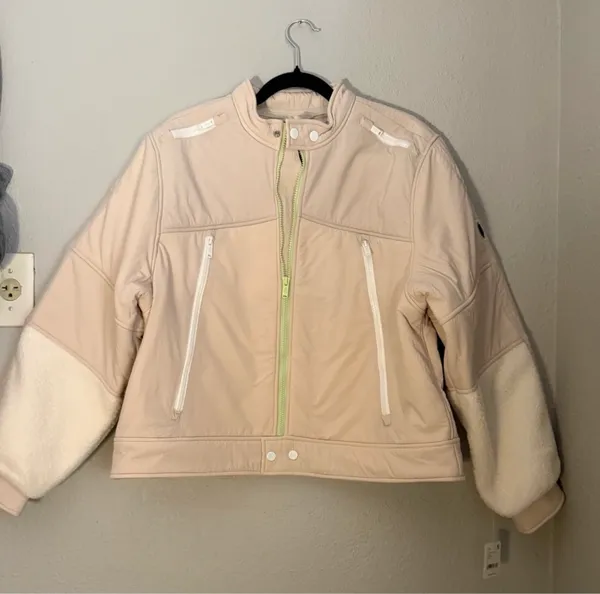 NWT On Your Mark Moto Fleece Jacket - Image 5