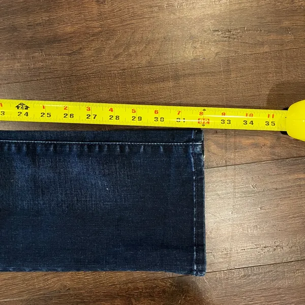 7 for All Mankind Straight Leg Women Size 27 Blue Jean Low Rise Dark Wash - Image 6