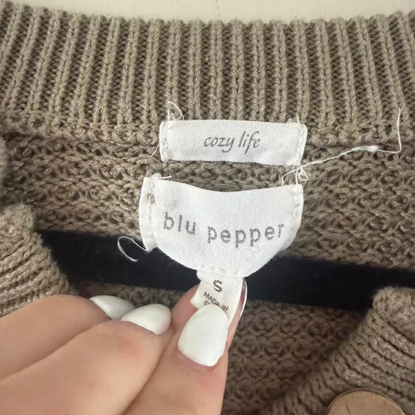 Blu-pepper Women's Green and Grey Jumper - Image 3