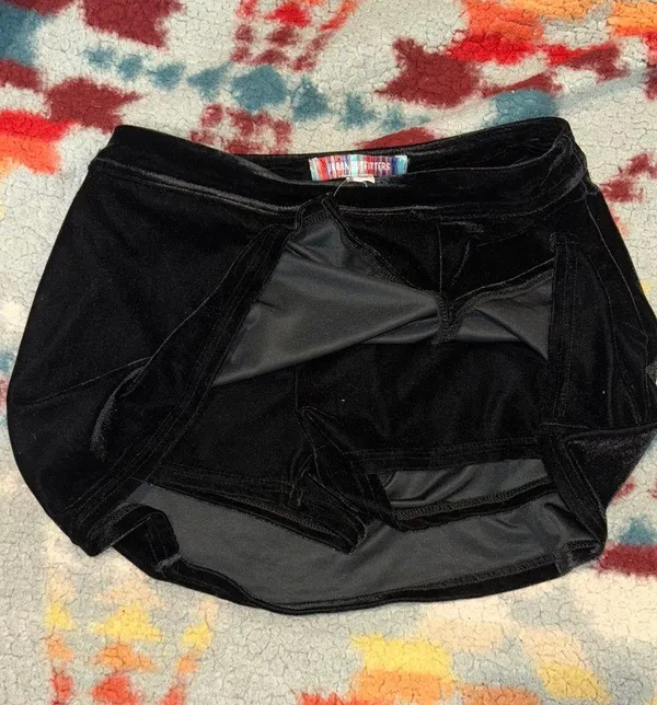 Urban Outfitters Skirt - Image 4