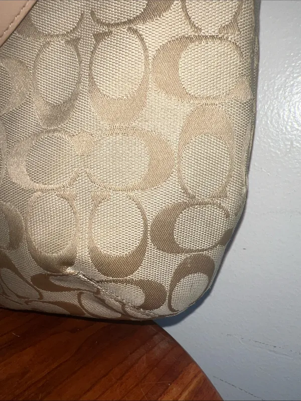 Coach convertible Hobo with Pink Center Stripe crossbody or shoulder bag - Image 8
