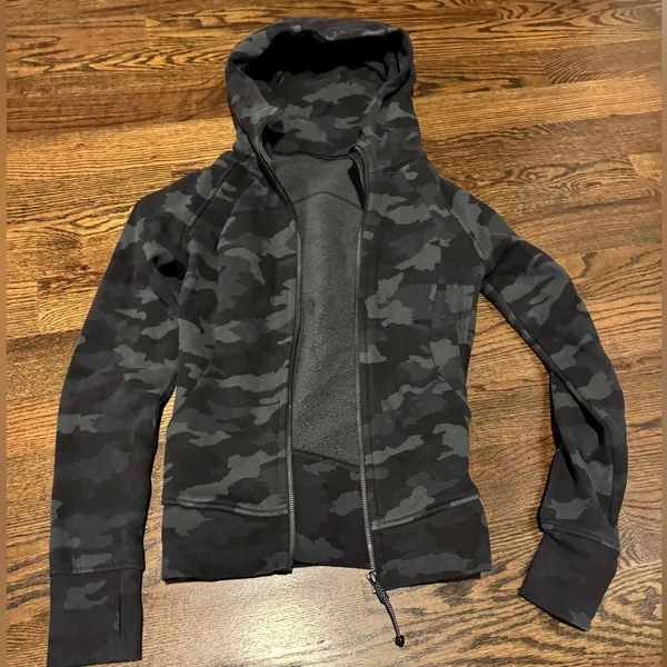 Lululemon Camo scuba zip up sweatshirt 4 - Image 3