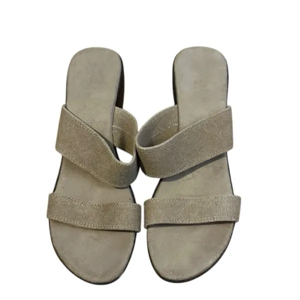 Stylish Beige Wedge Sandals - Image 4