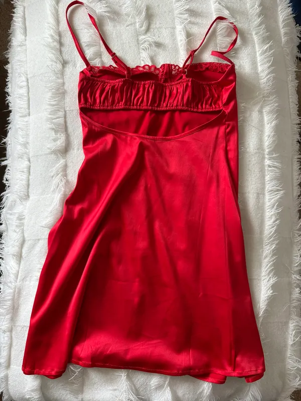 Amazon Red Satin Lace Dress - Image 3
