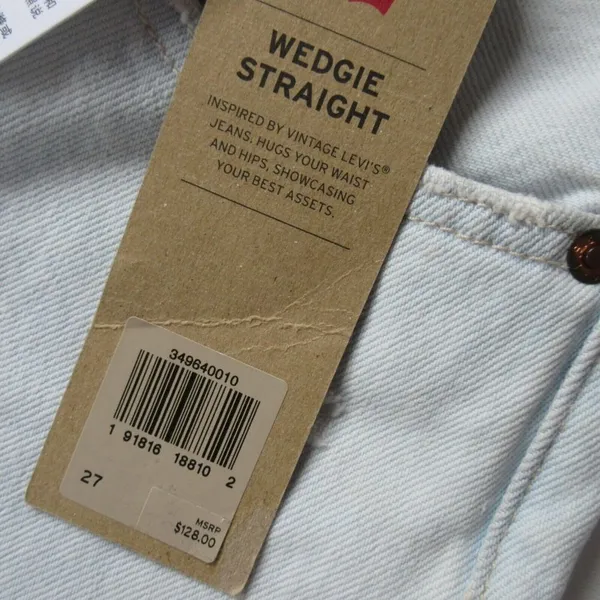 NWT Levi's Wedgie Straight in Thin Ice Destroyed Rigid Denim Crop Jeans 27 $128 - Image 5